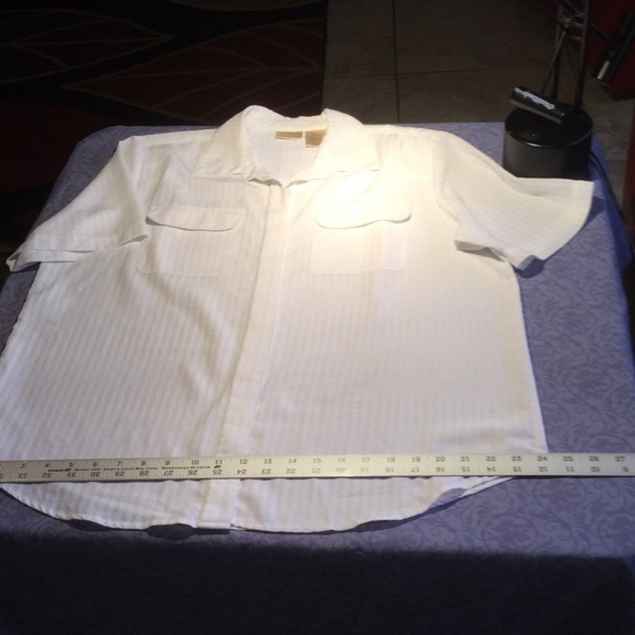 Bobbie Brooks casual button down blouse - Picture 5 of 6